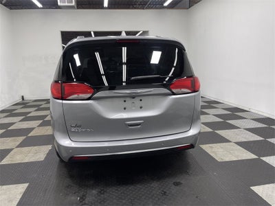 2019 Chrysler Pacifica Touring L Plus