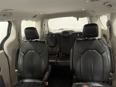 2019 Chrysler Pacifica Touring L Plus