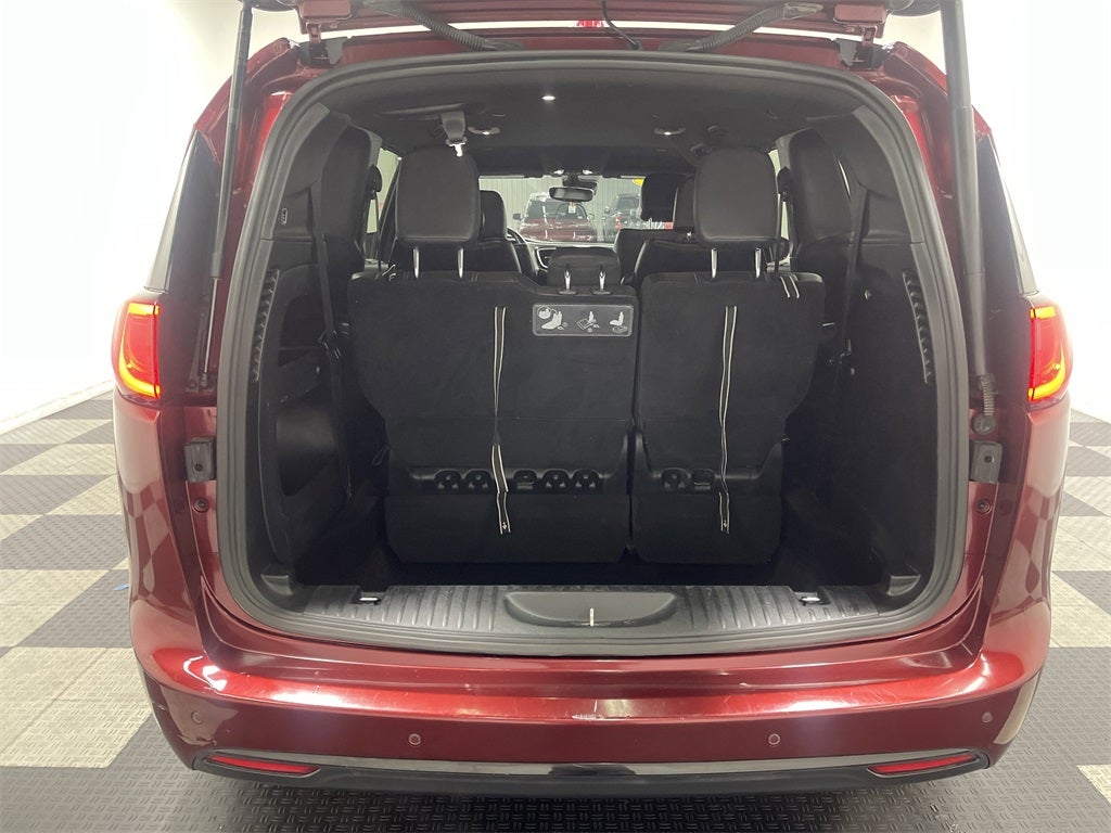 2020 Chrysler Pacifica AWD Launch Edition