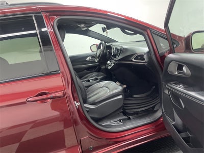 2020 Chrysler Pacifica AWD Launch Edition