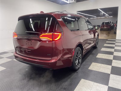 2020 Chrysler Pacifica AWD Launch Edition