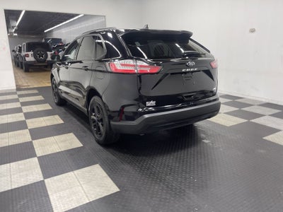 2022 Ford Edge SE