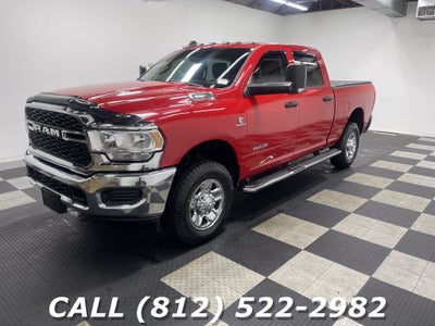 2021 RAM 3500 Tradesman Crew Cab 4x4 6'4' Box