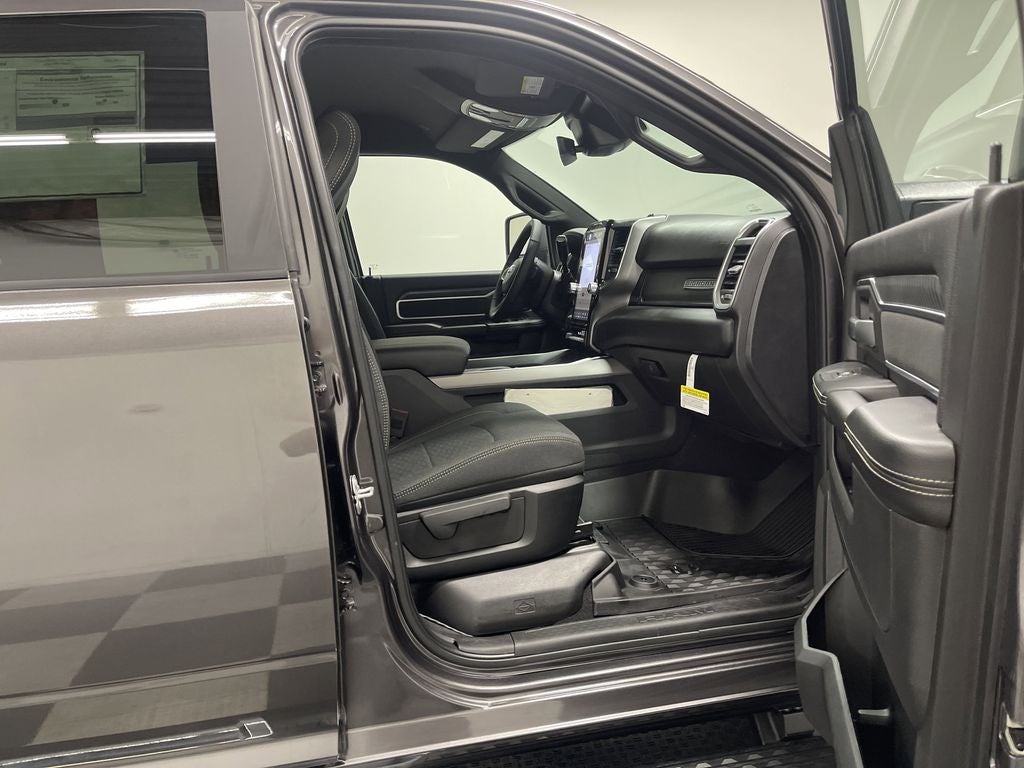 2026 RAM 2500 Big Horn Crew Cab 4x4 6'4' Box