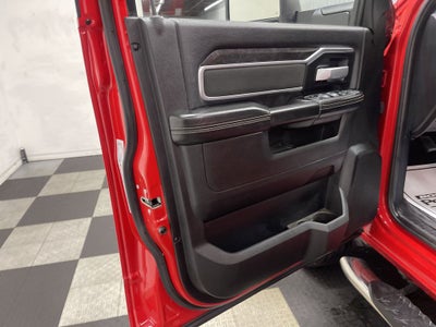 2024 RAM 3500 Big Horn Crew Cab 4x4 8' Box
