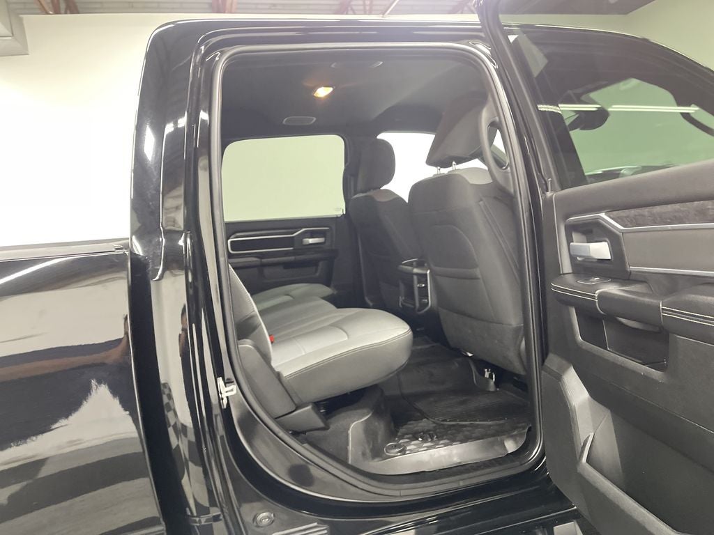 2024 RAM 3500 Big Horn Crew Cab 4x4 8' Box