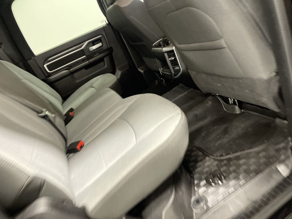 2024 RAM 3500 Big Horn Crew Cab 4x4 8' Box