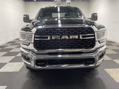 2024 RAM 3500 Big Horn Crew Cab 4x4 8' Box