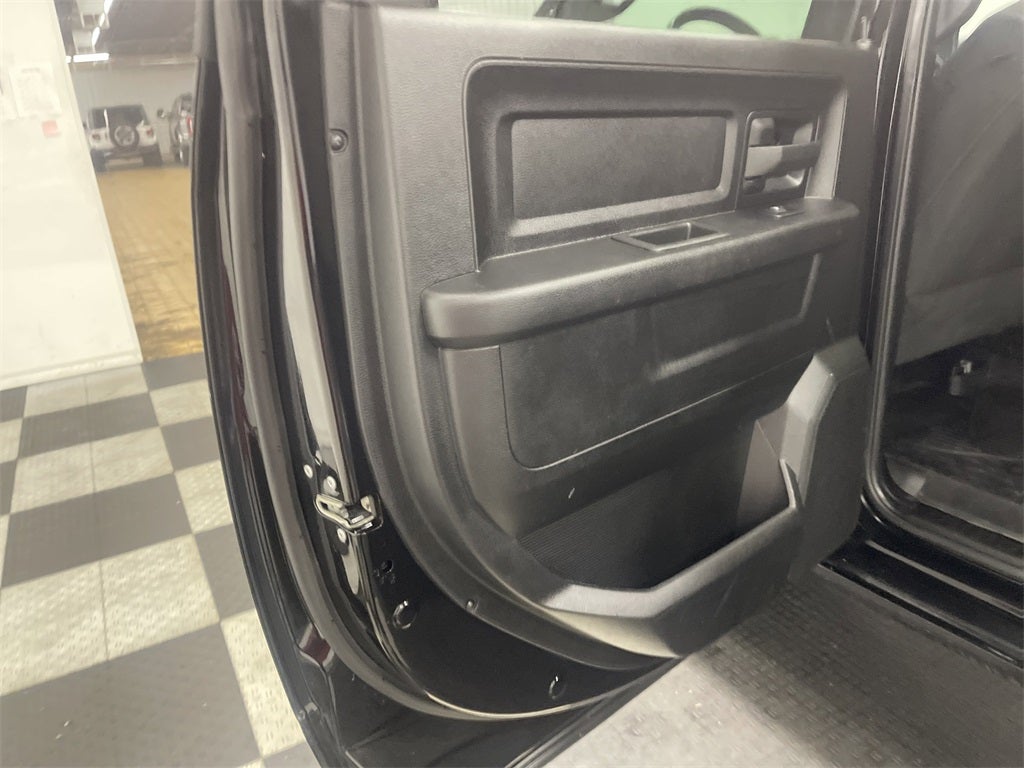 2022 RAM 2500 Tradesman Crew Cab 4x4 6'4' Box