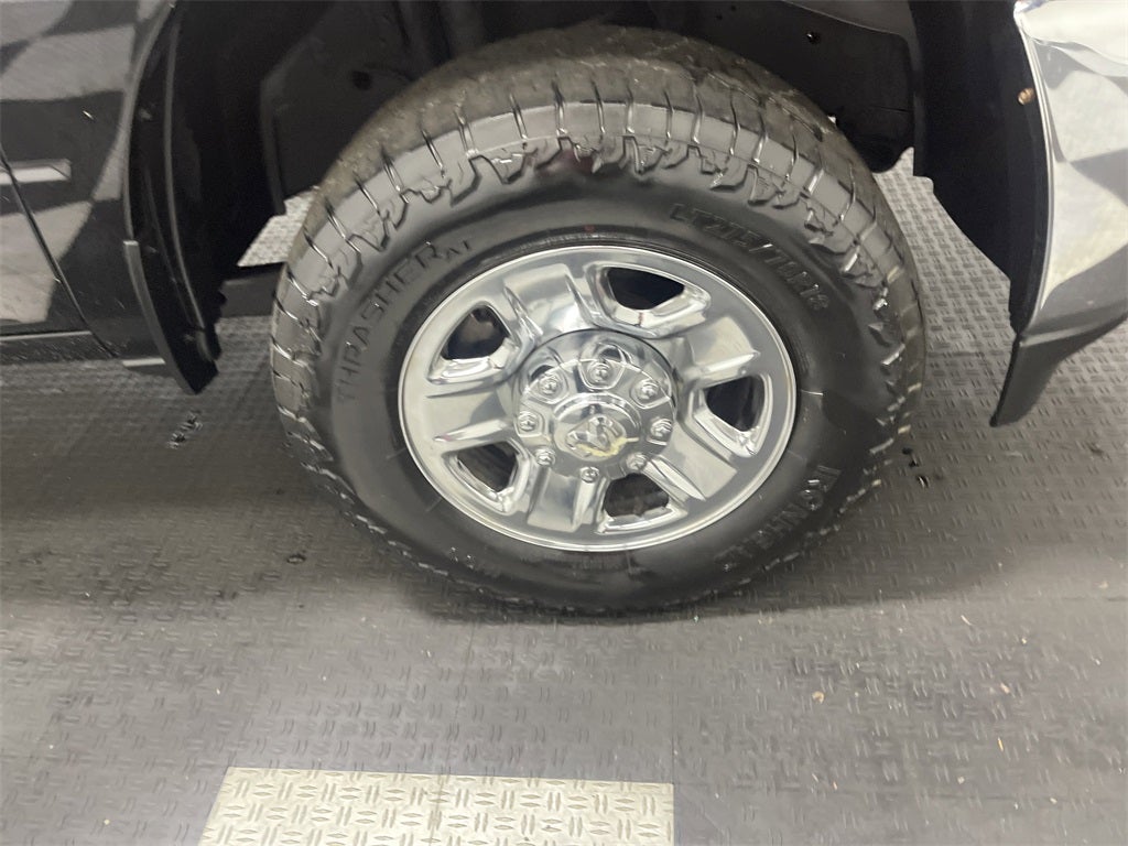 2022 RAM 2500 Tradesman Crew Cab 4x4 6'4' Box