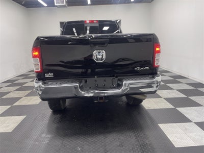 2022 RAM 2500 Tradesman Crew Cab 4x4 6'4' Box
