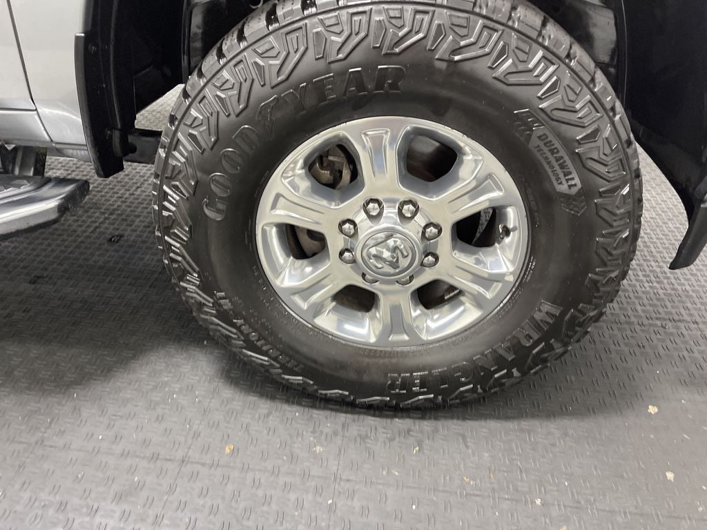 2023 RAM 2500 Big Horn Crew Cab 4x4 6'4' Box