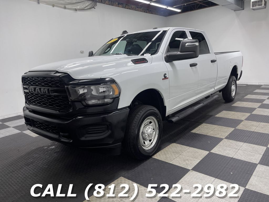 2024 RAM 2500 Tradesman Crew Cab 4x4 8' Box