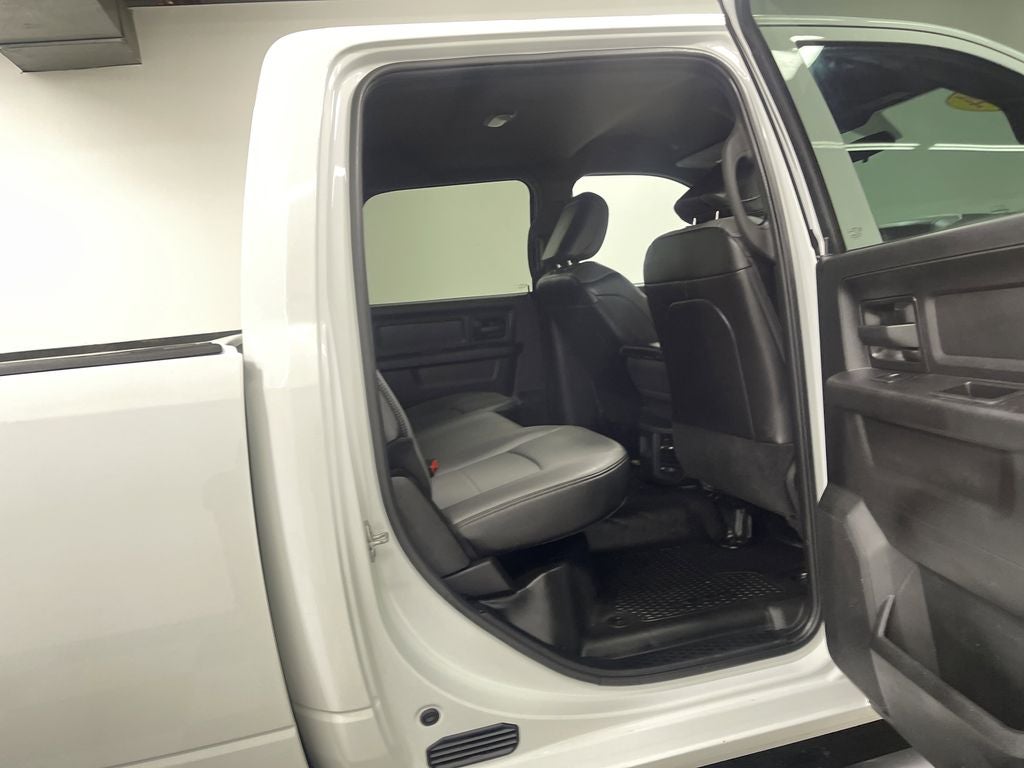 2024 RAM 2500 Tradesman Crew Cab 4x4 8' Box