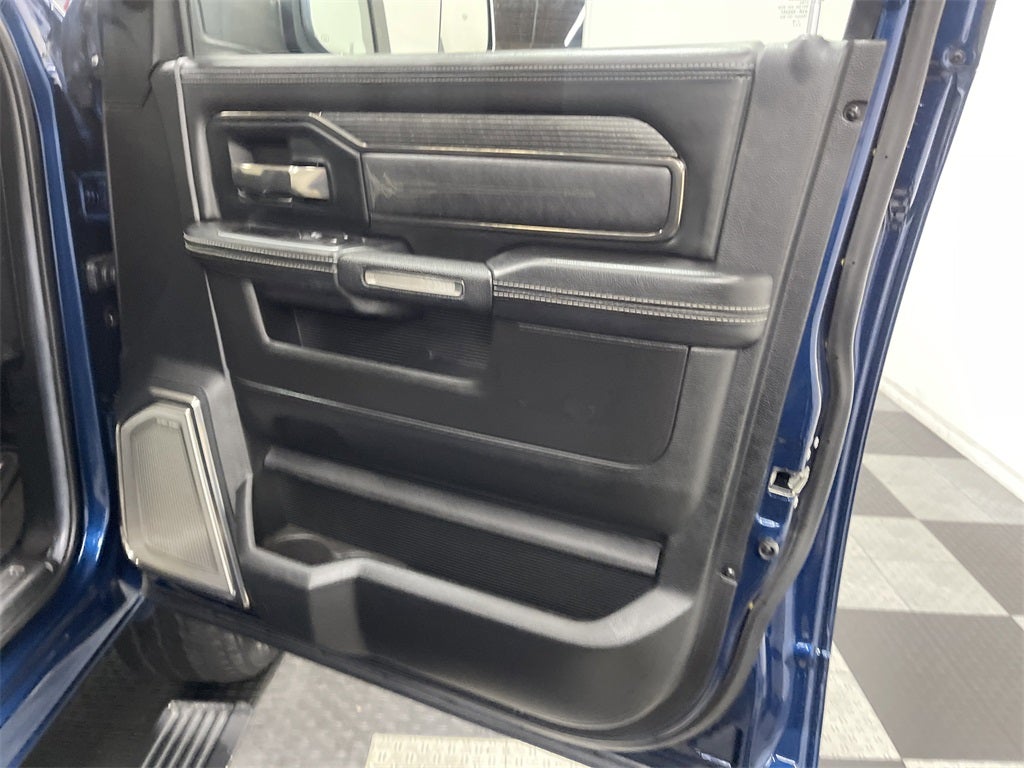 2019 RAM 2500 Limited Crew Cab 4x4 6'4' Box