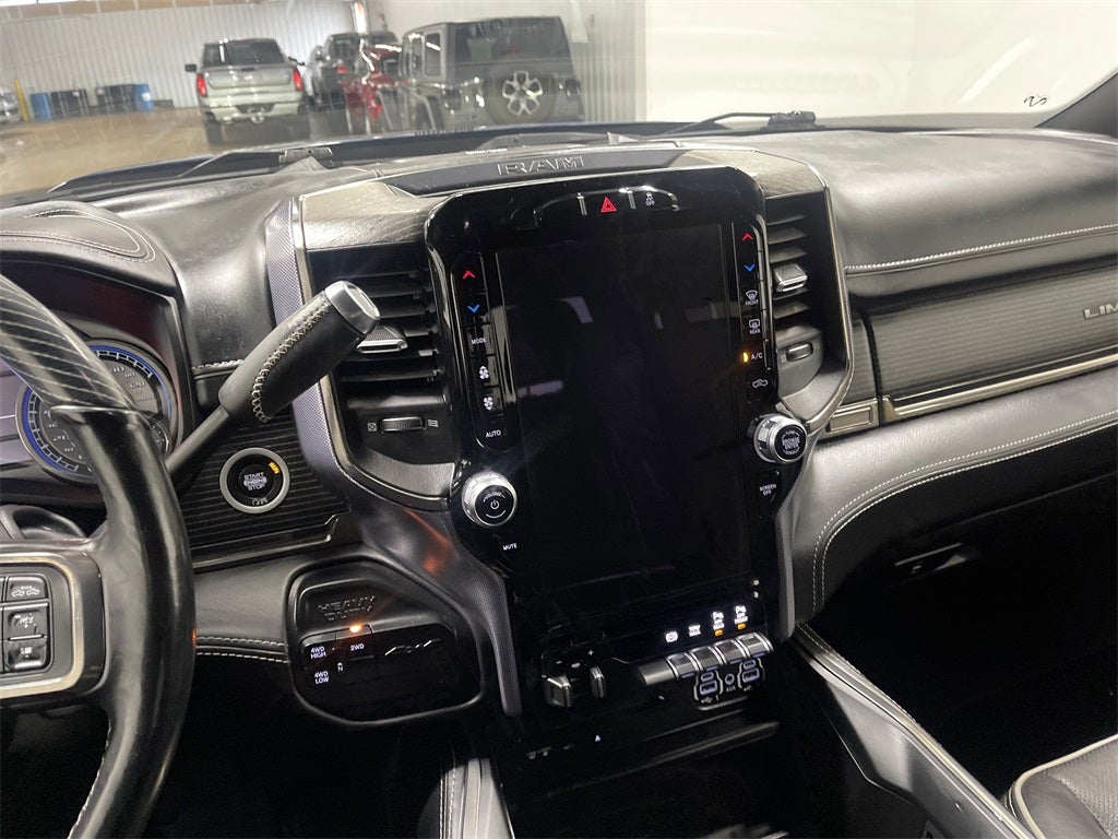 2019 RAM 2500 Limited Crew Cab 4x4 6'4' Box