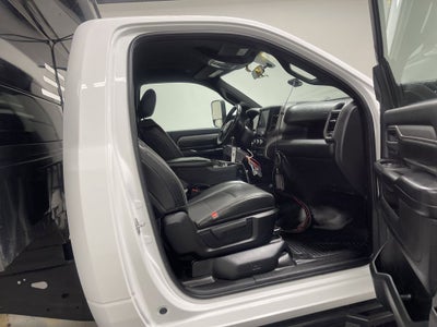 2022 RAM 3500 Chassis Tradesman/SLT