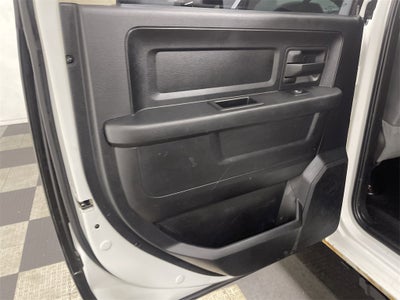 2017 RAM 3500 Chassis Tradesman/SLT/Laramie