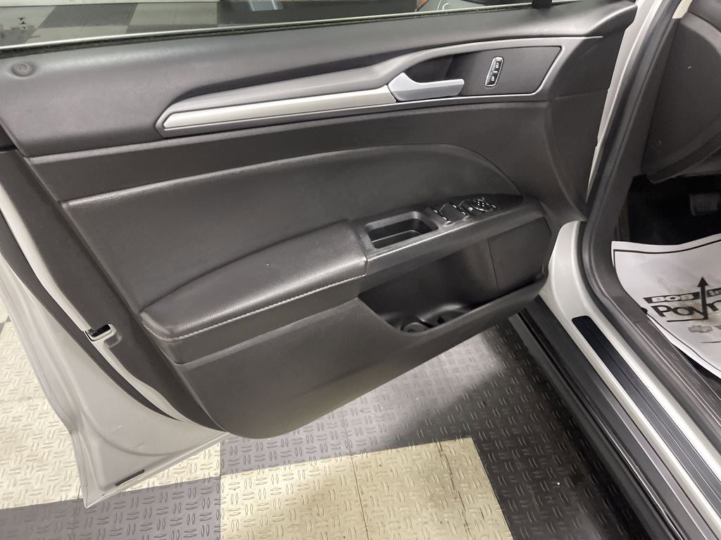 2016 Ford Fusion S