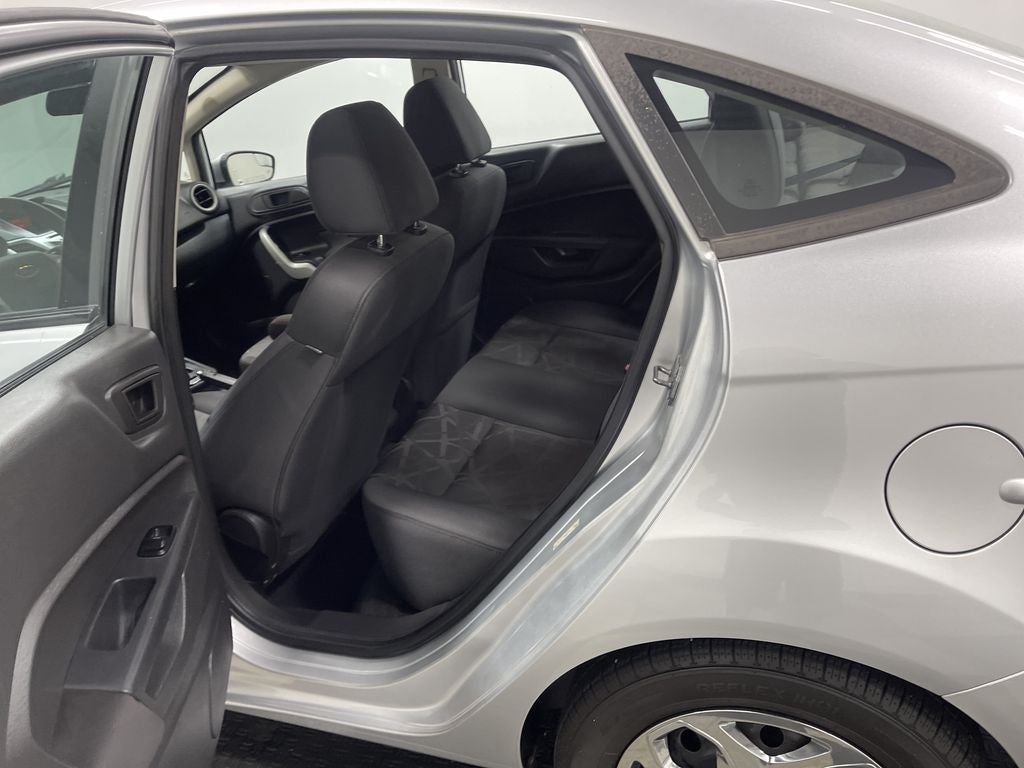 2013 Ford Fiesta SE
