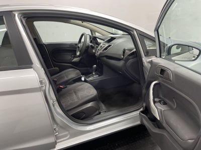 2013 Ford Fiesta SE