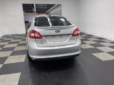 2013 Ford Fiesta SE