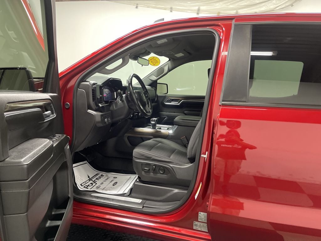 2024 Chevrolet Silverado 1500 4WD Crew Cab Short Bed LT Trail Boss