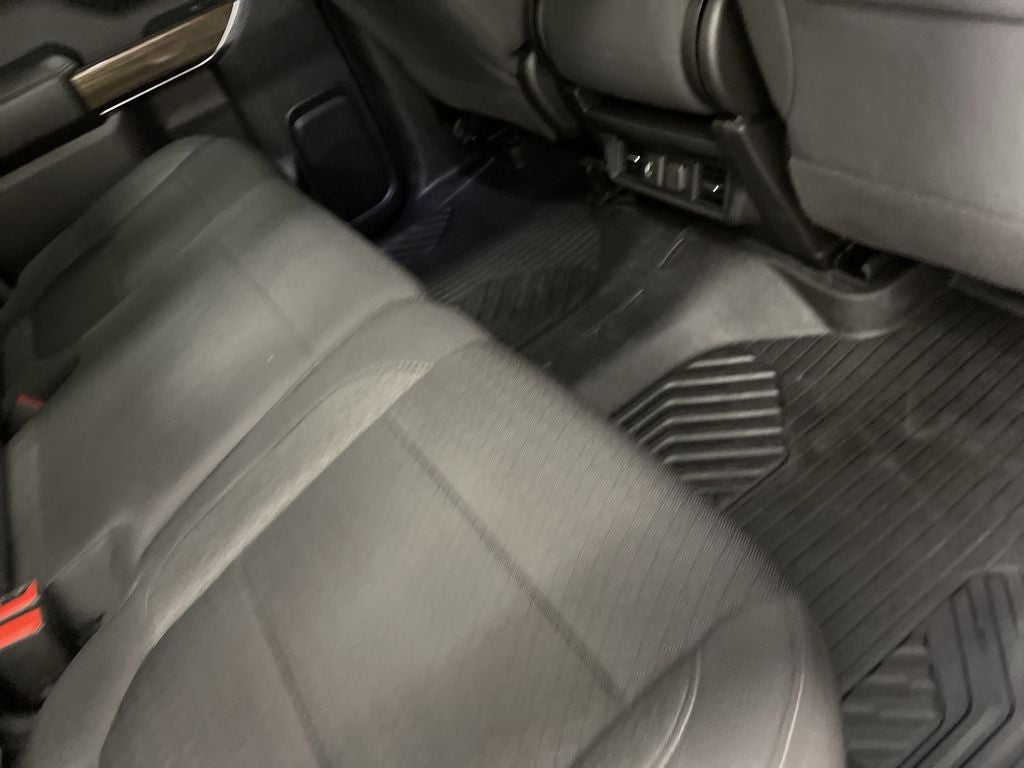 2022 Chevrolet Silverado 1500 LTD 4WD Crew Cab Short Bed RST