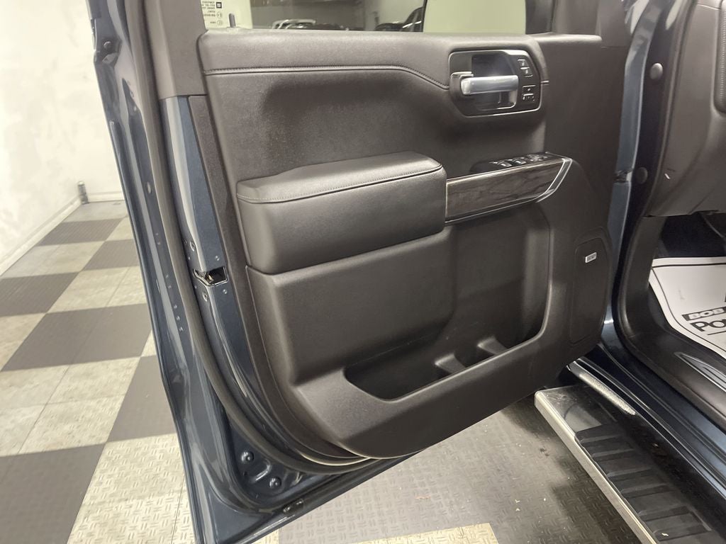 2020 Chevrolet Silverado 1500 4WD Crew Cab Short Bed LTZ