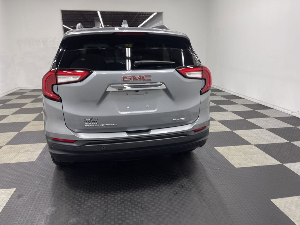 2024 GMC Terrain AWD SLE