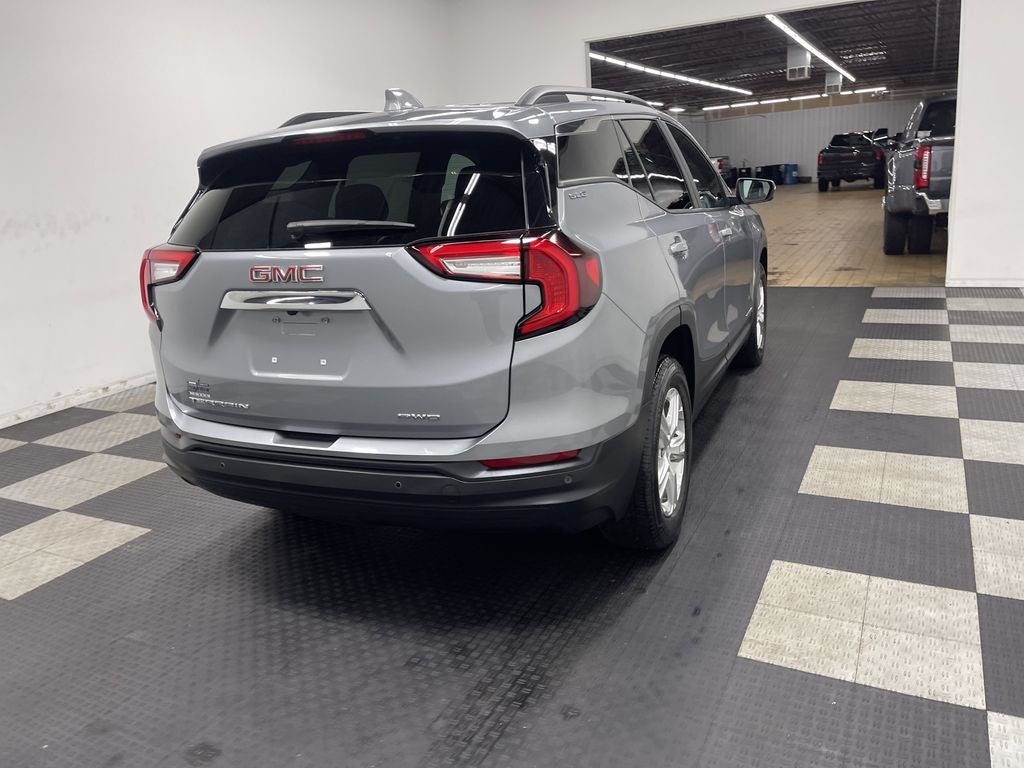 2024 GMC Terrain AWD SLE