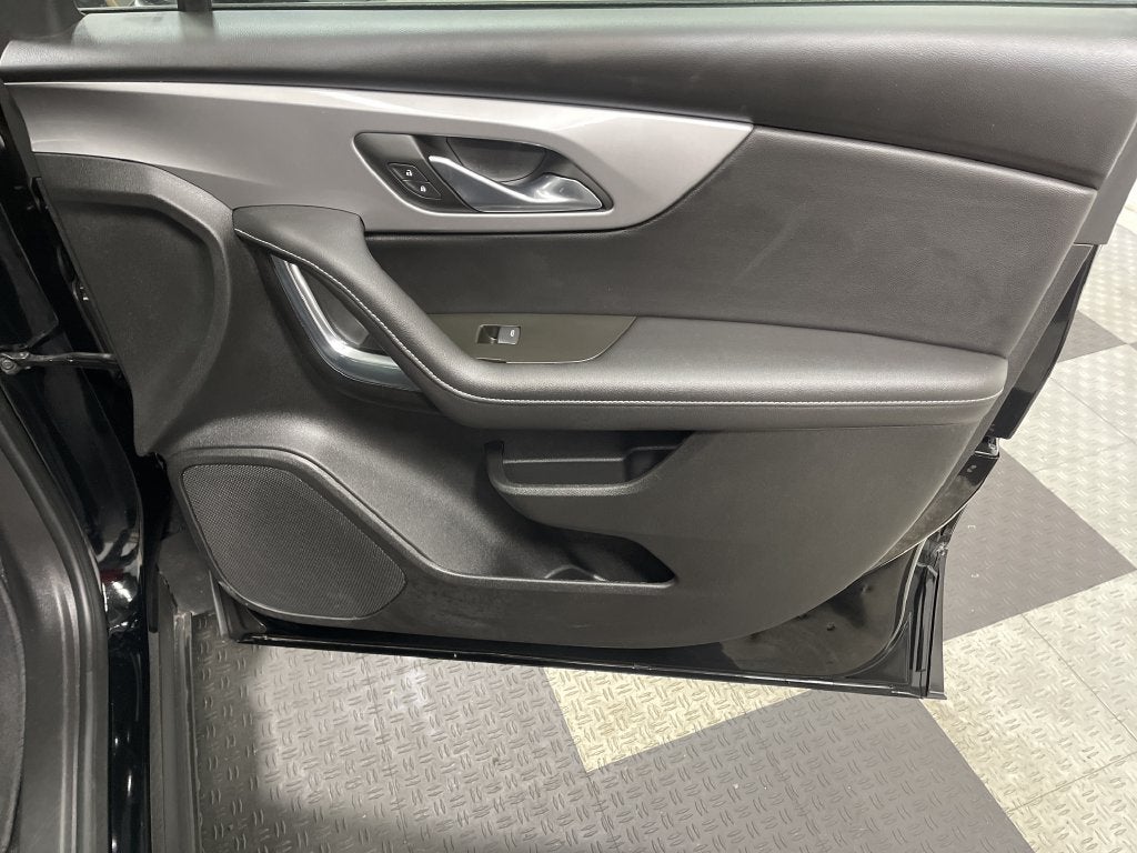 2025 Chevrolet Blazer FWD 2LT