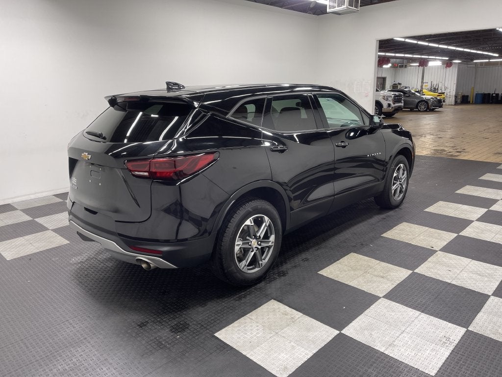 2025 Chevrolet Blazer FWD 2LT