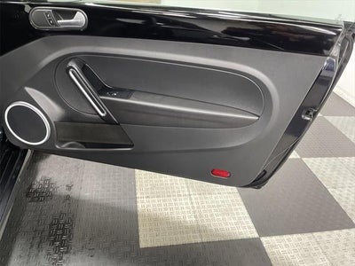 2014 Volkswagen Beetle Convertible 2.0T R-Line