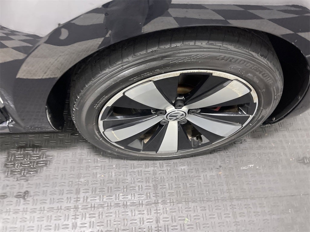 2014 Volkswagen Beetle Convertible 2.0T R-Line