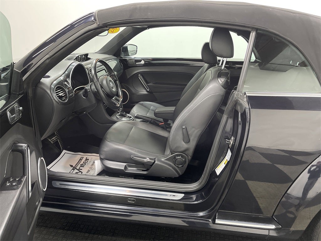 2014 Volkswagen Beetle Convertible 2.0T R-Line