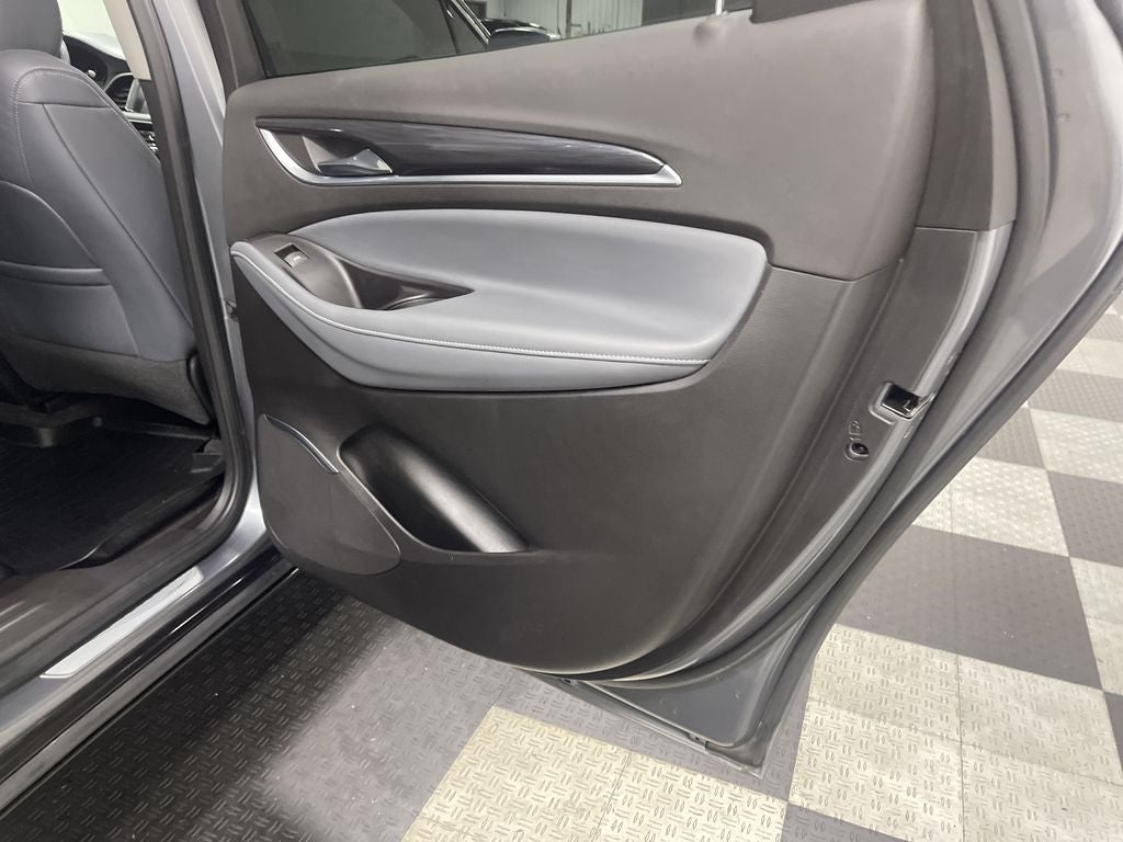 2019 Buick Enclave FWD Essence