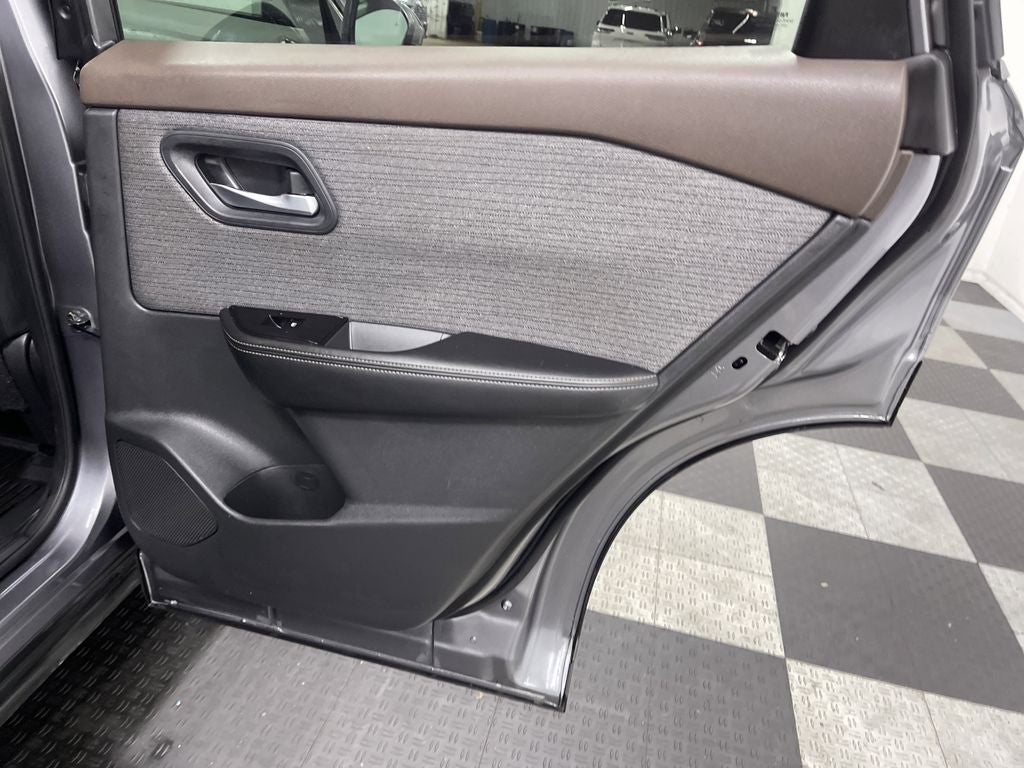 2022 Nissan Rogue SV Intelligent AWD