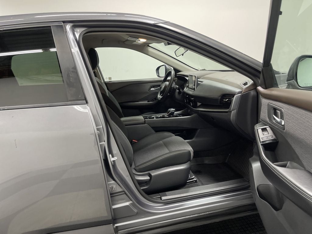 2022 Nissan Rogue SV Intelligent AWD