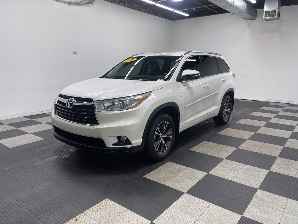 2016 Toyota Highlander XLE V6