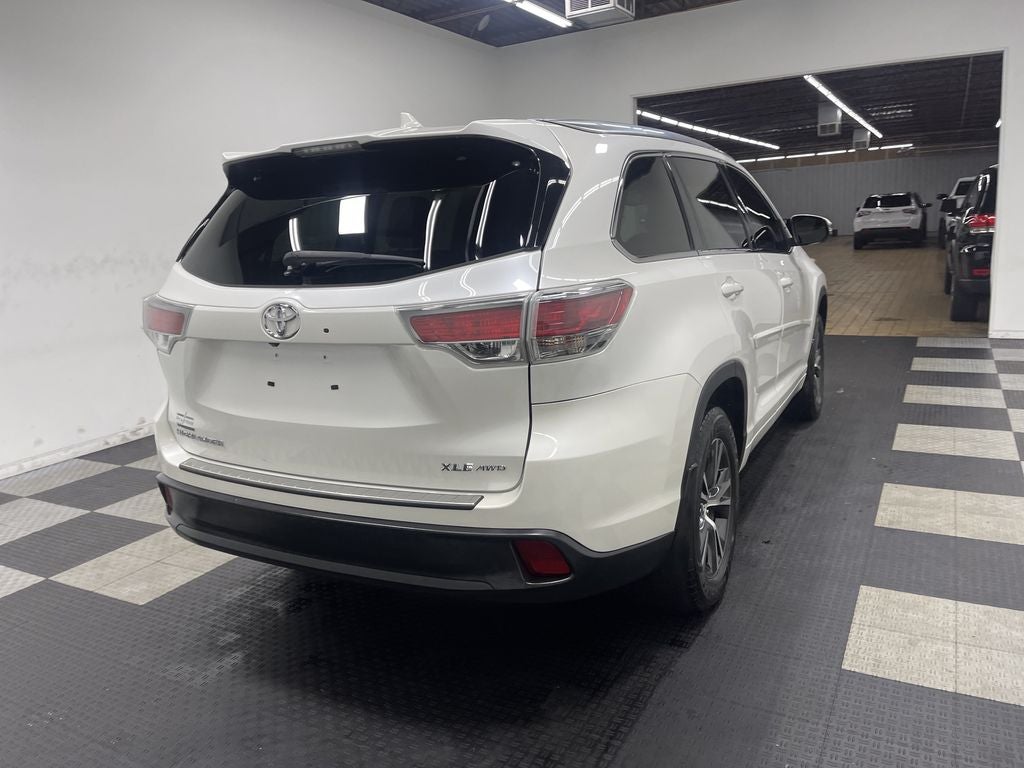 2016 Toyota Highlander XLE V6
