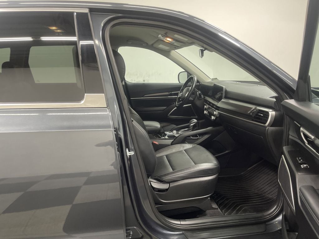 2023 Kia Telluride LX