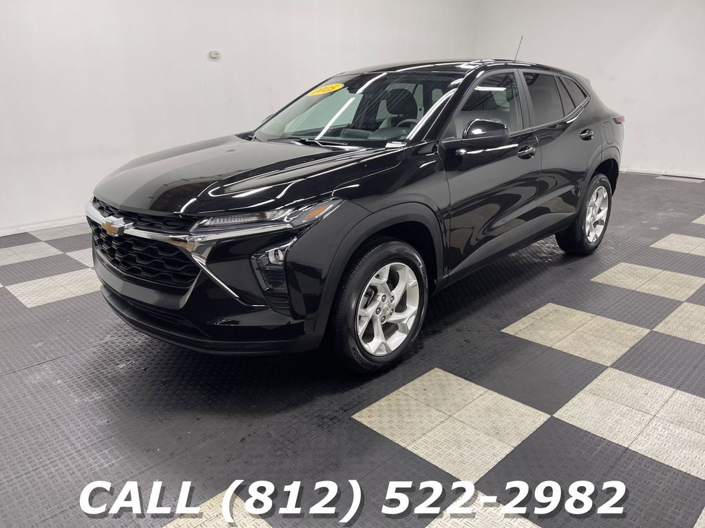 2025 Chevrolet Trax FWD LS