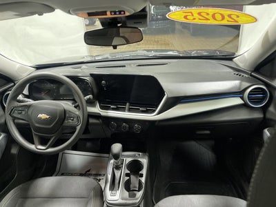 2025 Chevrolet Trax FWD LS