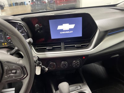 2025 Chevrolet Trax FWD LS