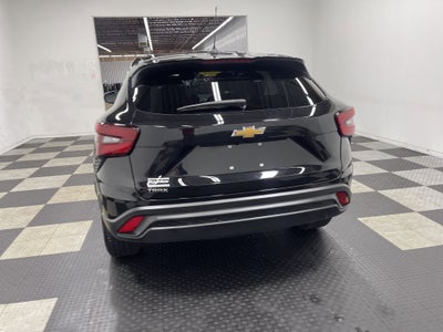 2025 Chevrolet Trax FWD LS