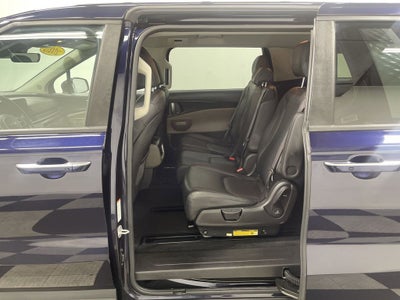 2025 Kia Carnival MPV LXS