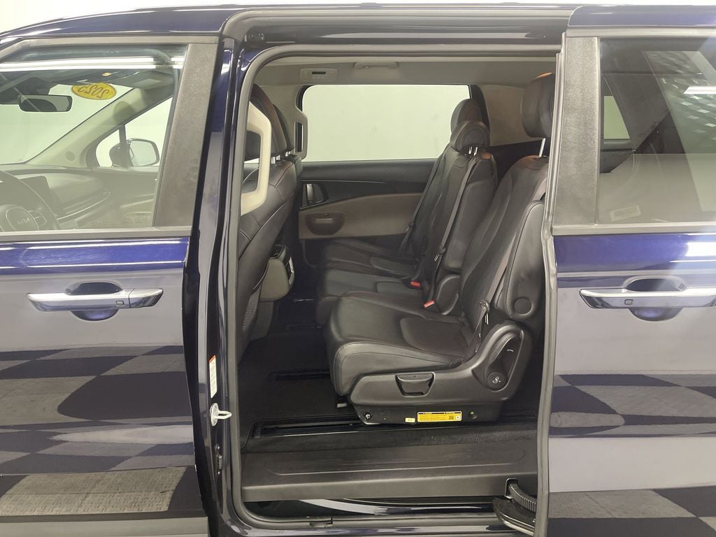 2025 Kia Carnival MPV LXS