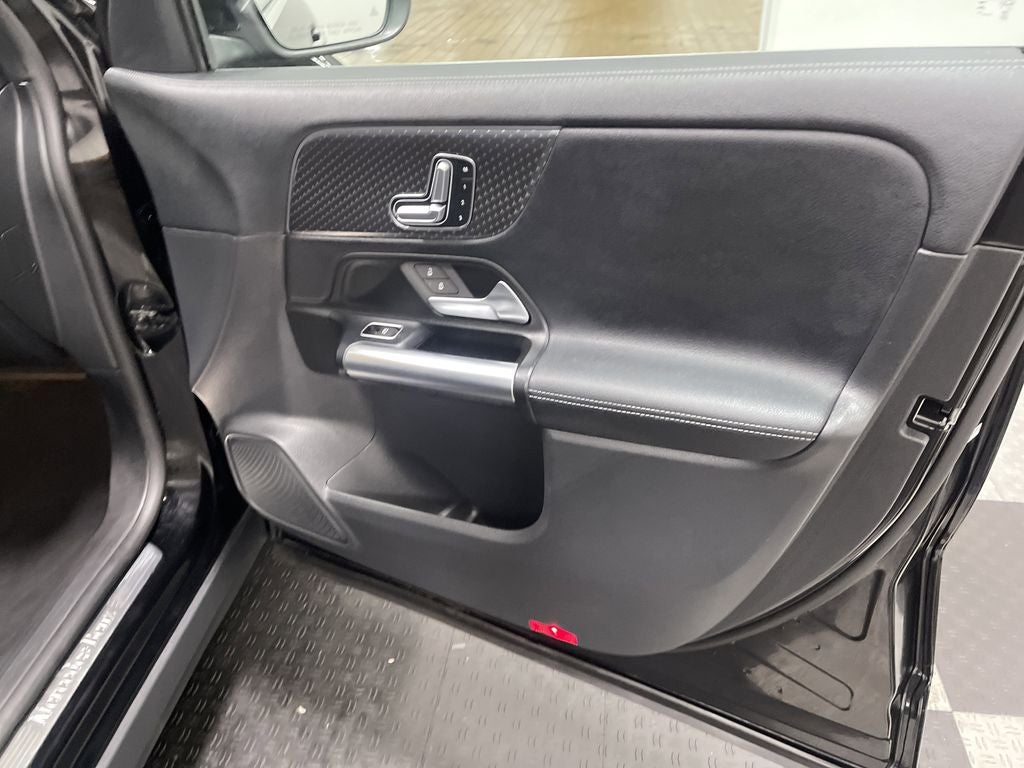 2025 Mercedes-Benz GLA 250 4MATIC®