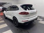 2017 Porsche Cayenne Platinum Edition